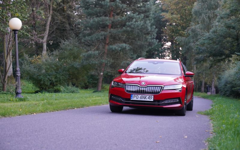 Skoda Superb Combi iV Laurin & Klement