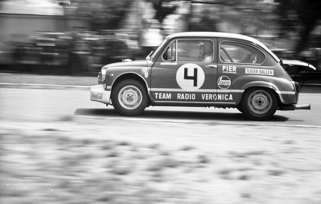 Abarth 850 TC z 1961 roku: początki legendy marki z logo Skorpiona
