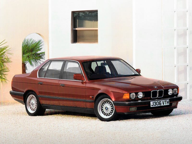 BMW Seria 7 E32