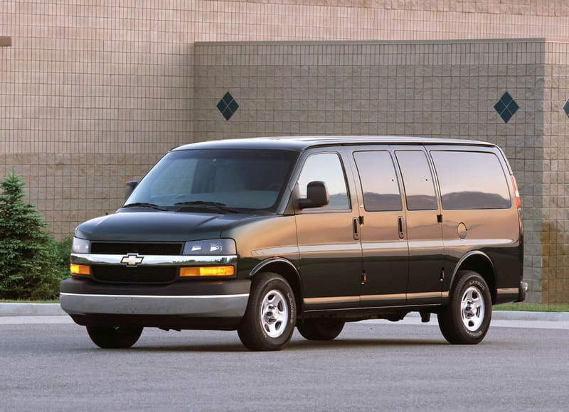 Chevrolet Express  Minivan